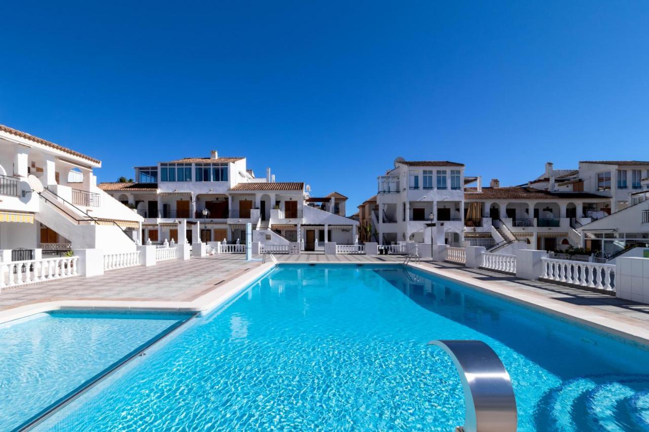 Ferienwohnung Mi Perla Torrevieja Exterior foto